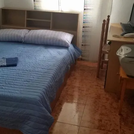 Calle San Luis Apartment *