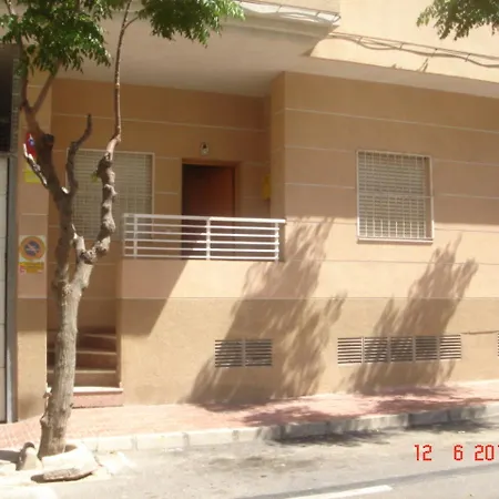 Calle San Luis Apartment *